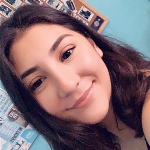 Meet your Posher, Emelin